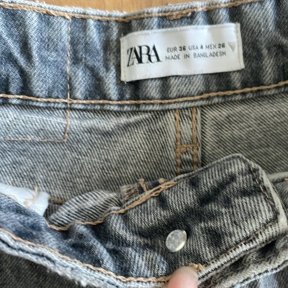 Zara Grey High Waisted Straight Leg Jean - Picture 4 of 5